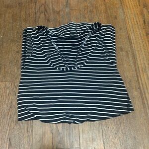 Lululemon black and white striped tank